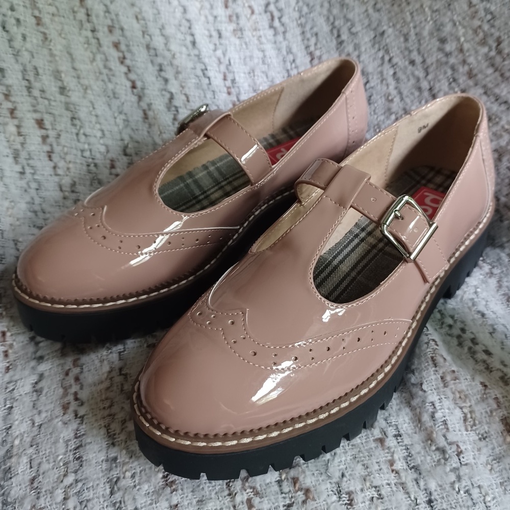 BNIB Pop Brand Womens Tatum Wing Tip Mary Jane’s Dusty Rose Patent Leather Sz9 - Picture 2 of 14